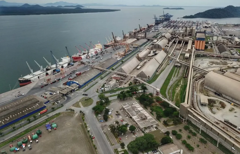 portos-do-sul-registram-alta-de-14%-e-lideram-retomada-logistica-em-2025