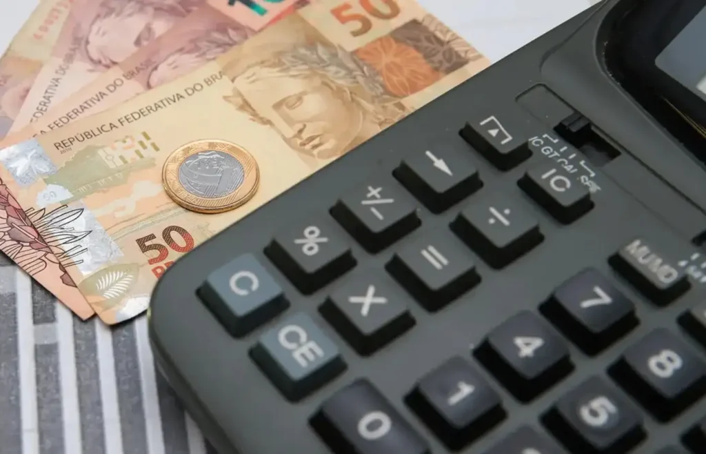 reforma-tributaria:-ibs-e-cbs-comecam-a-valer-em-2026;-veja-o-que-muda