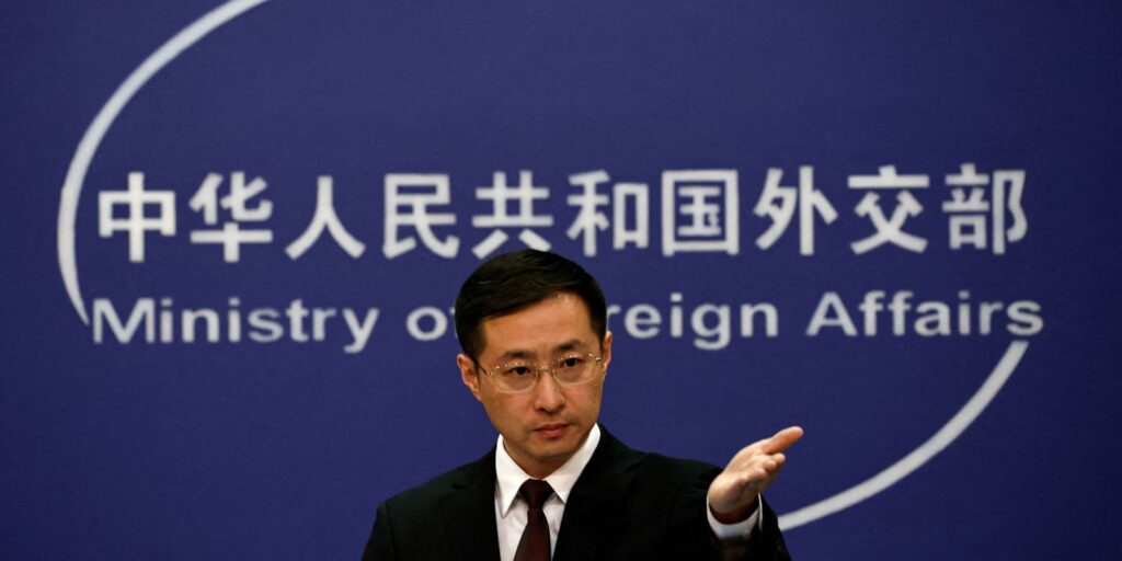 china-diz-que-interceptacao-de-navios-pelos-eua-e-“violacao-grave”