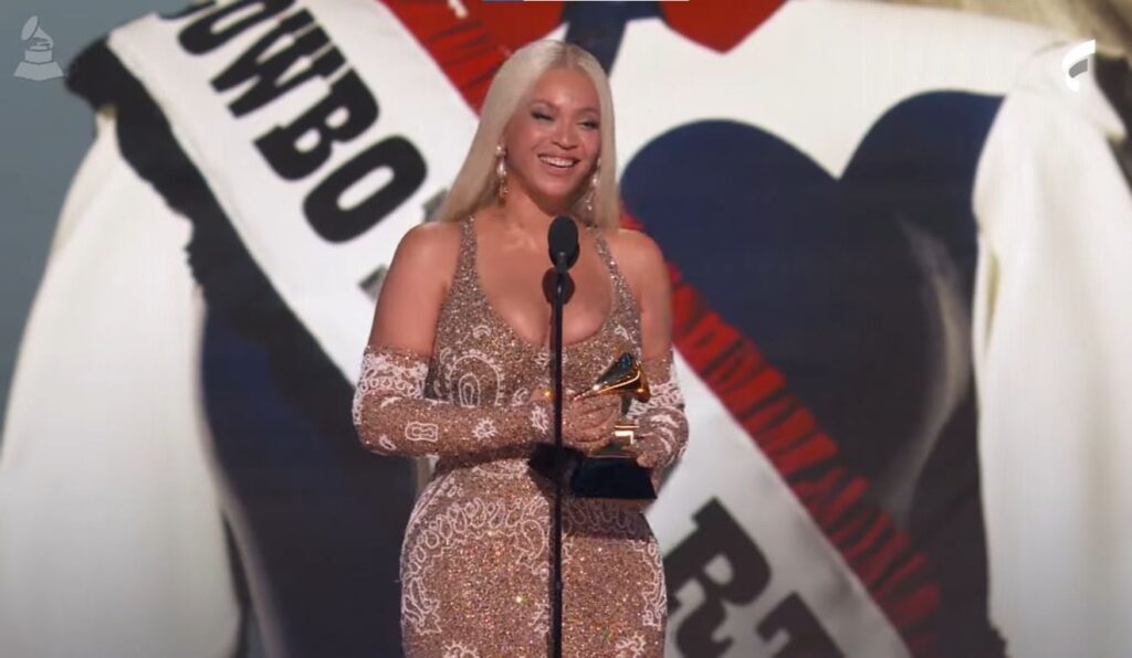 beyonce-se-torna-oficialmente-bilionaria;-veja-a-fortuna-acumulada-pela-cantora-em-2025