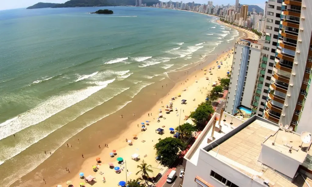 mercado-imobiliario:-balneario-camboriu-tem-o-metro-quadrado-mais-caro-do-brasil-em-2025