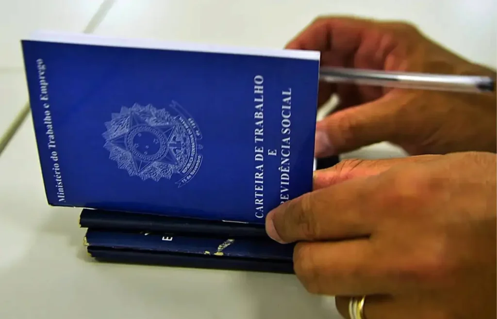 cacb-alerta-para-riscos-do-fim-da-escala-6×1-sem-dialogo-com-o-setor-produtivo