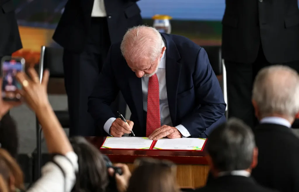 fpa-promete-derrubar-veto-de-lula-a-protecao-sobre-o-orcamento-do-seguro-rural