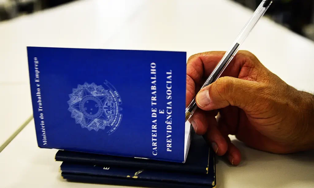 ccj-do-senado-deve-votar-projeto-que-facilita-recusa-de-contribuicao-sindical