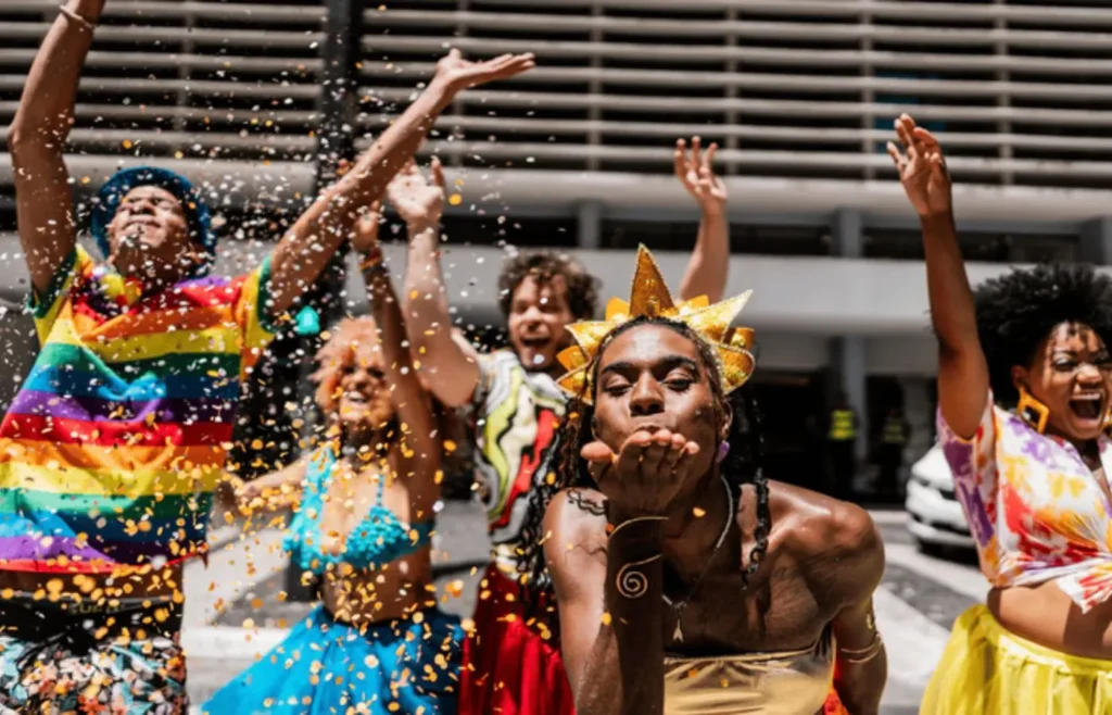 carnaval-deve-movimentar-entre-r$14-e-r$19-bilhoes-para-o-turismo-em-2026
