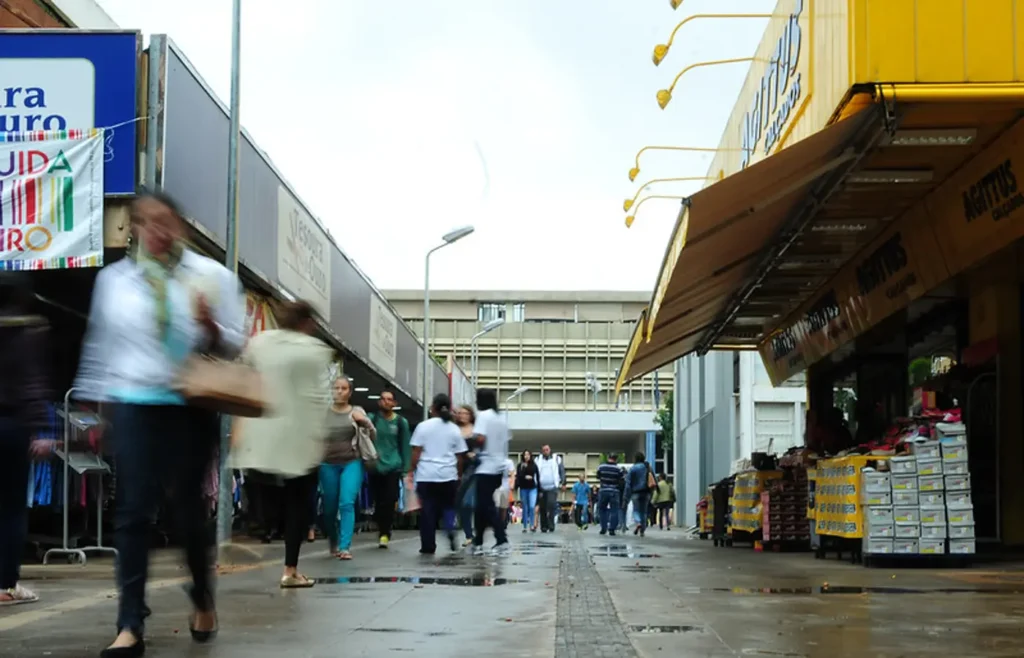 mais-feriados-em-dias-uteis-devem-alterar-dinamica-do-consumo-em-2026