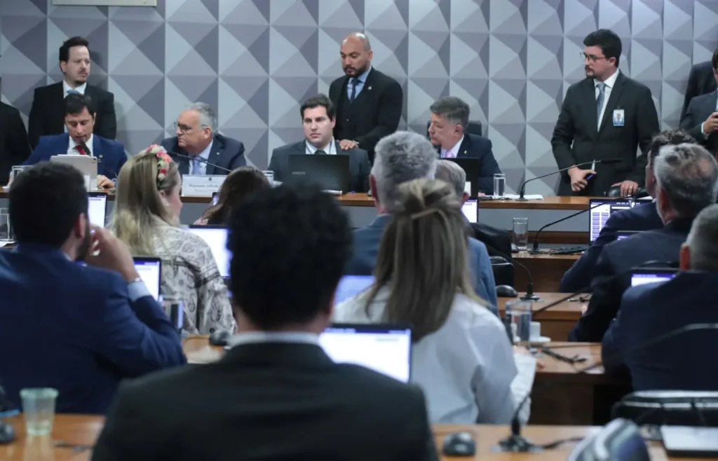 semana-no-congresso-comeca-com-indefinicao-no-plenario-e-protagonismo-de-comissoes