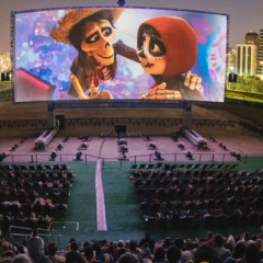 Cinema ao ar livre no Rio: tela gigante, shows e gastronomia no Jockey Club cinema-ao-ar-livre-no-rio:-tela-gigante,-shows-e-gastronomia-no-jockey-club