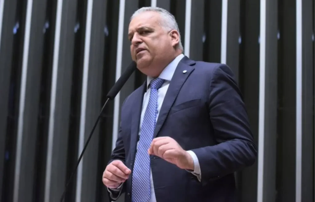 projeto-que-aumenta-pena-para-furto,-roubo,-receptacao-e-latrocinio-aguarda-sancao-presidencial
