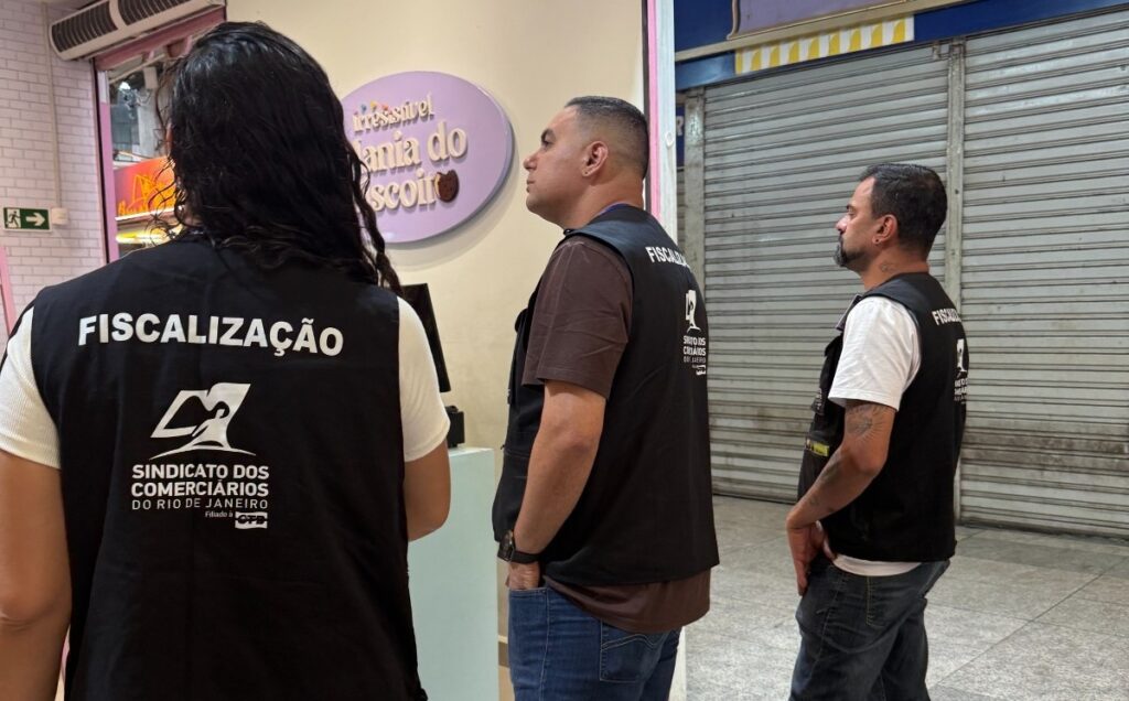 195-lojas-sao-notificadas-em-shoppings-do-rio-no-feriado