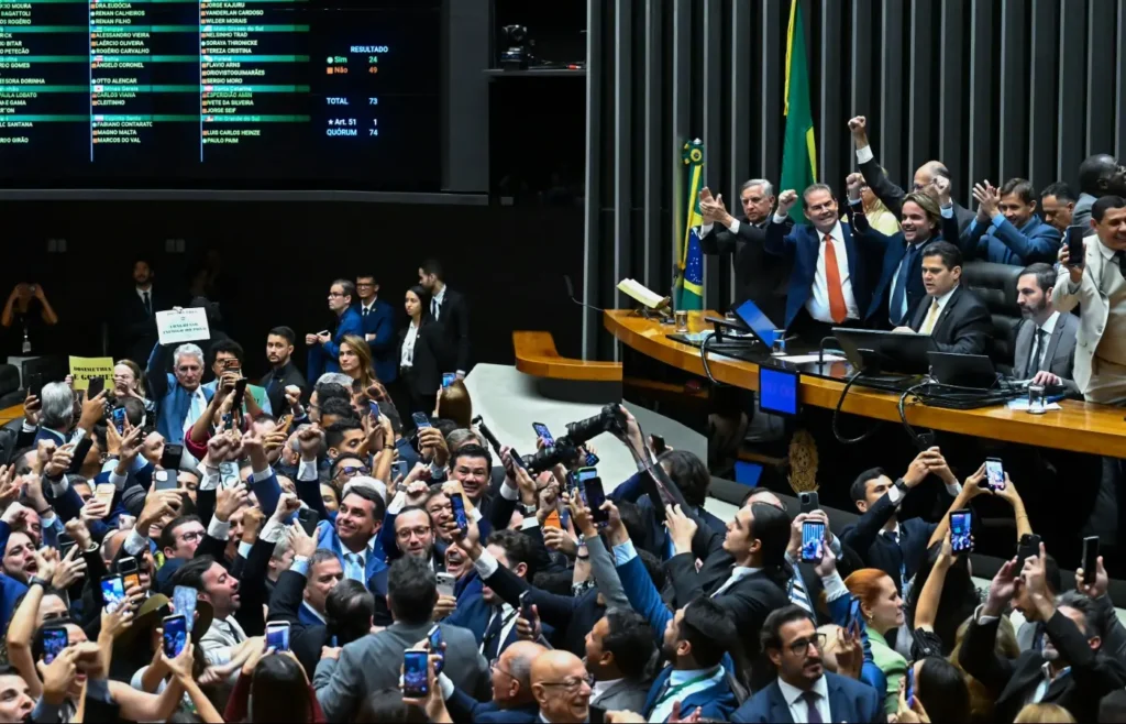 congresso-impoe-nova-derrota-ao-governo-e-derruba-veto-a-dosimetria