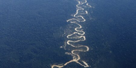 defesa-e-desafio-da-politica-externa-do-brasil,-diz-assessor